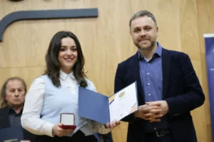 g0ePtgia_2_11zon g0ePtgia_2_11zon