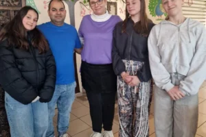 1000024879_2_11zon 1000024879_2_11zon