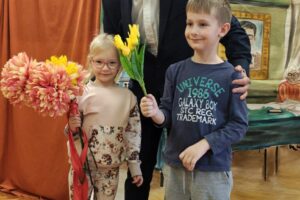 2794f579-4fb3-49f3-81d4-ed58f21ac644